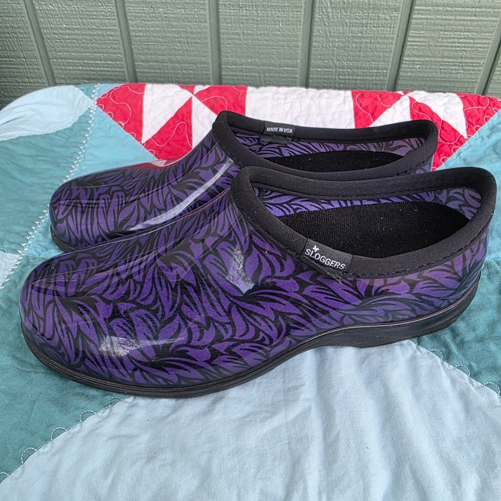 Sloggers Women Garden Shoes Purple Leaf Print Clogs Size 11